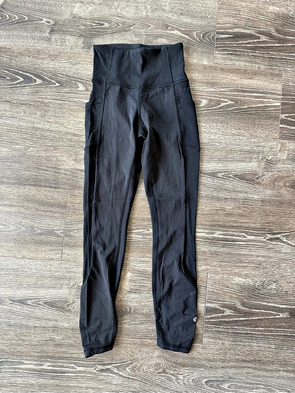 Lululemon High-Rise Mesh-Panel Tight Black Leggings Size 2